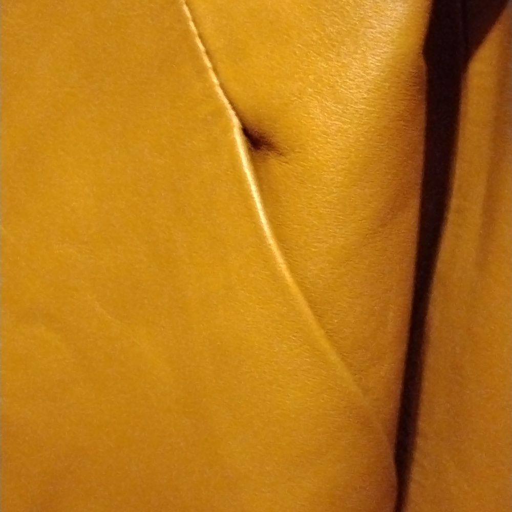 Leather jacket - Picture 7 of 8